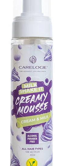 Kremowa pianka nawilżająca do włosów , 250 ml MILKSHAKE IT