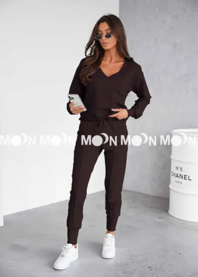 Komplet elegancki brązowy MOON-821138