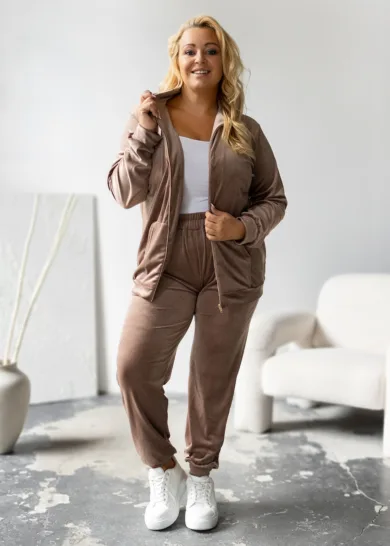 Dres welurowy na suwak Soft PLUS SIZE