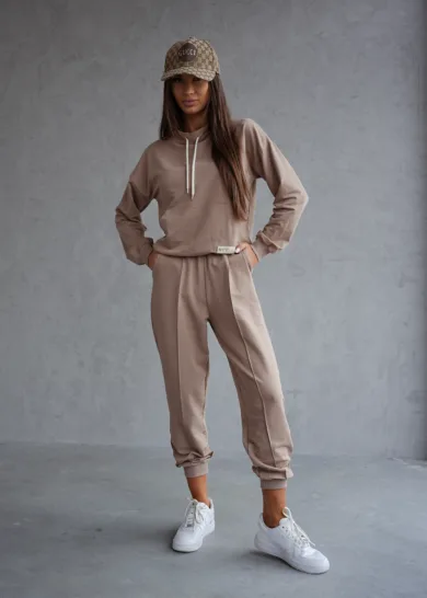 Komplet bawełniany z naszywką STYLE