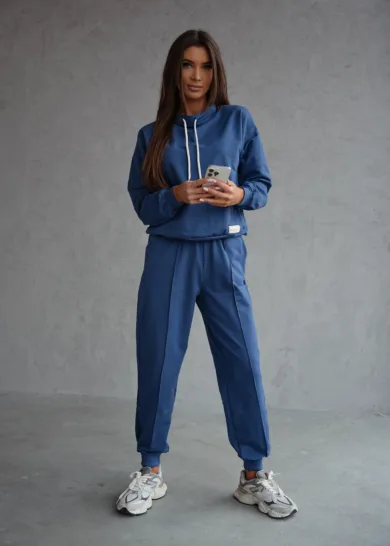 Komplet bawełniany z naszywką STYLE