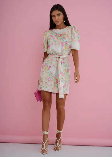 Sukienka Flower Glam z paskiem w talie 