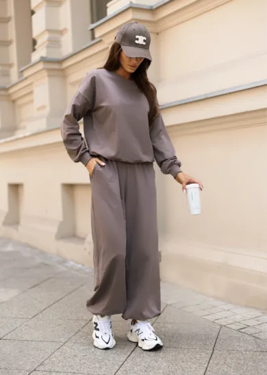 Komplet bawełniany  z joggerami Mila